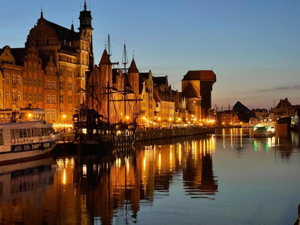 Waterlane W Oknami Na Rzeke - Marina View - Comfy Apartments Gdańsk Kültér fotó